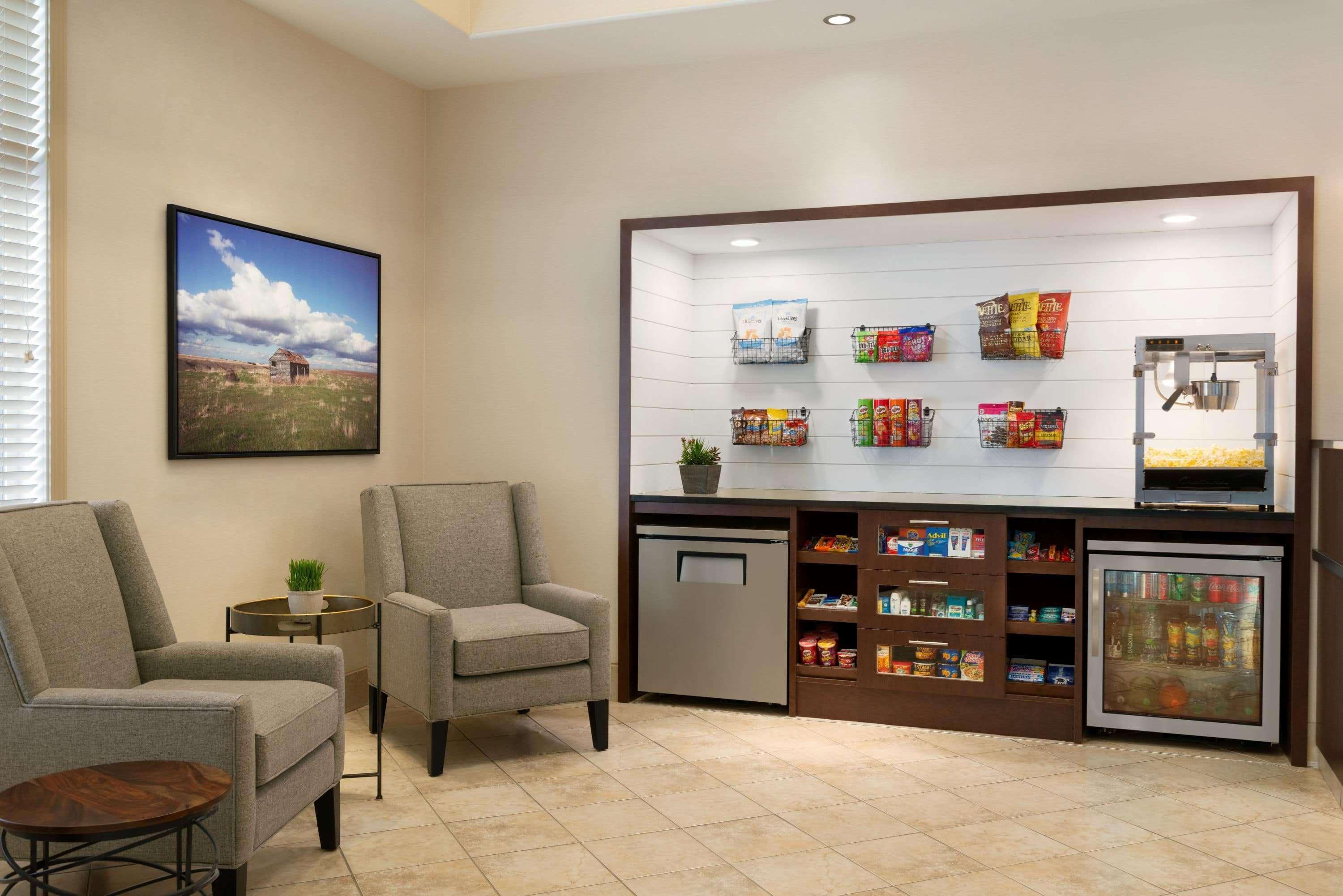 Ramada By Wyndham Drayton Valley Buitenkant foto